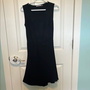 Elegant Navy Sleeveless Dress